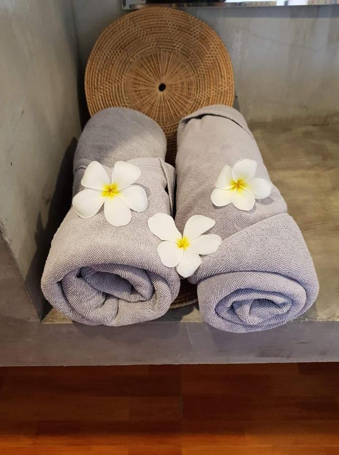 Safina Pool Villa เกาะลันตา ภายนอก รูปภาพ